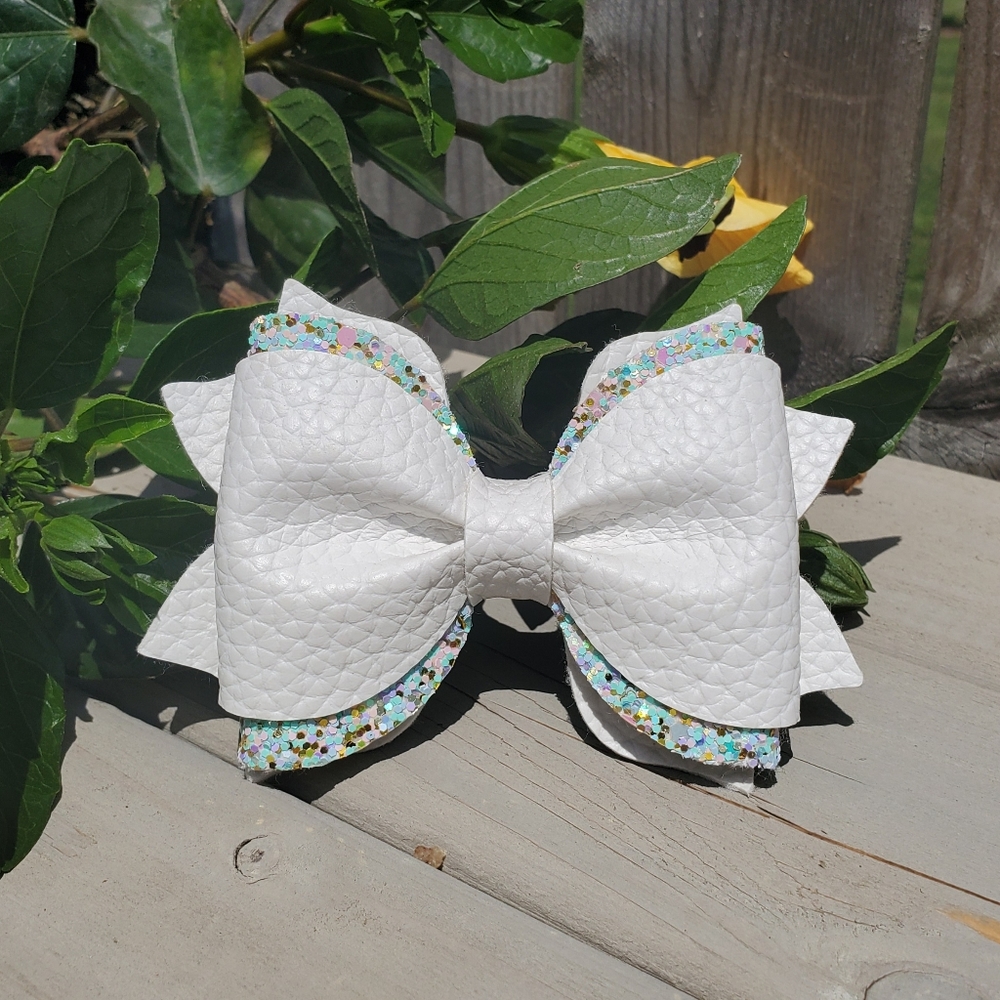 Double layer 4 inch bow